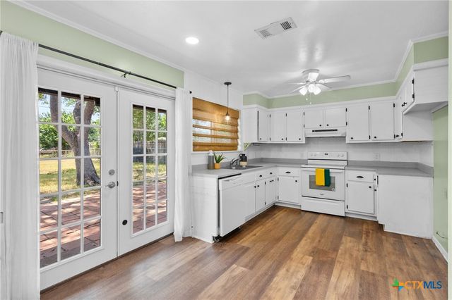 313 Pheasant, Victoria, TX 77905