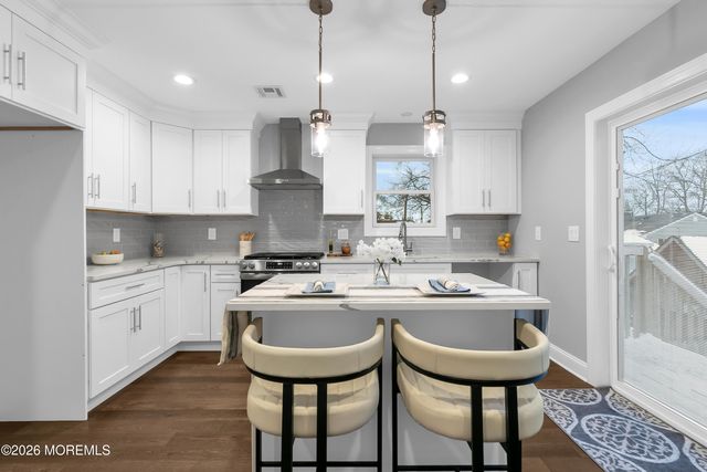 723 Monmouth Parkway, North Middletown, NJ 07748
