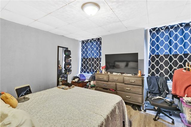 810 Amity St, Homestead, PA 15120