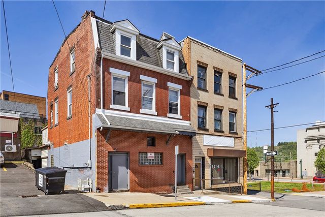 810 Amity St, Homestead, PA 15120