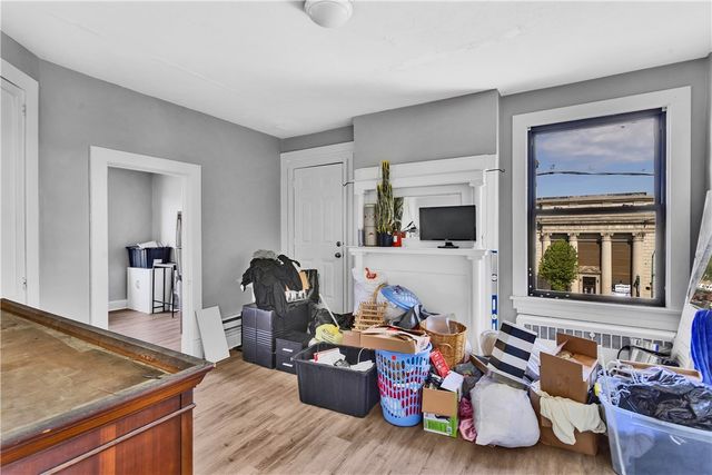 810 Amity St, Homestead, PA 15120