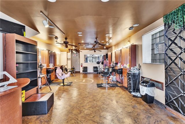 810 Amity St, Homestead, PA 15120