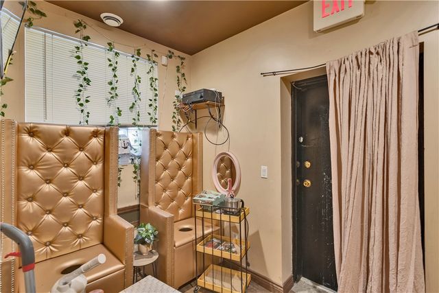 810 Amity St, Homestead, PA 15120