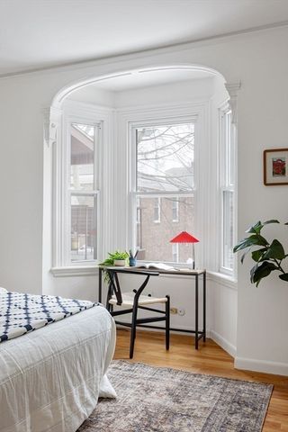 352 Harvard Street 1C, Cambridge, MA 02138