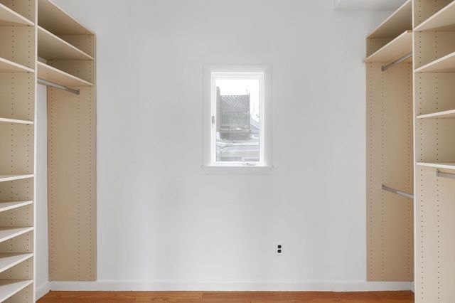 352 Harvard Street 1C, Cambridge, MA 02138