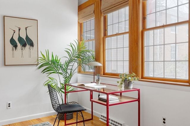 352 Harvard Street 1C, Cambridge, MA 02138