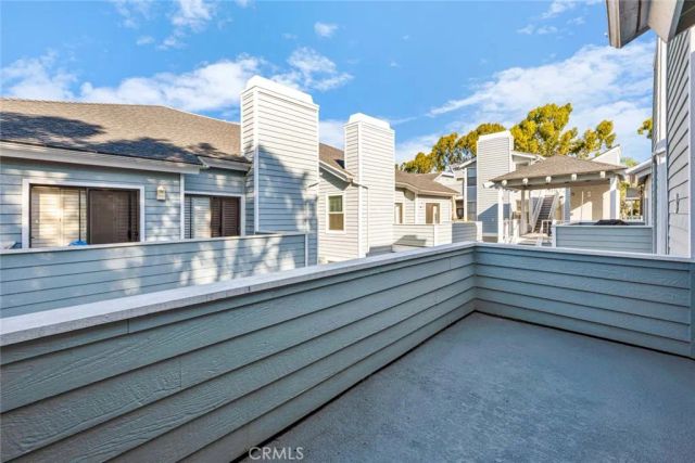 16960 Algonquin 3-204, Huntington Beach, CA 92649
