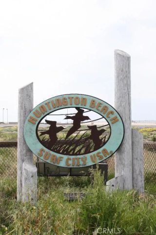 16960 Algonquin 3-204, Huntington Beach, CA 92649