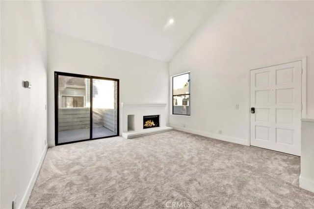 16960 Algonquin 3-204, Huntington Beach, CA 92649