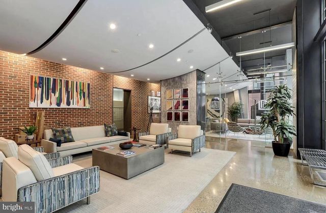 2125 14TH ST NW #205, Washington, DC 20009