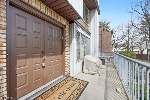 900 Valley Rd E3, Clifton City, NJ 07013