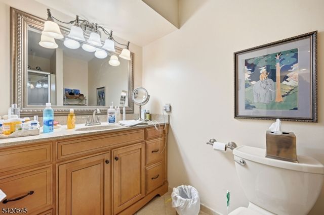 900 Valley Rd E3, Clifton City, NJ 07013