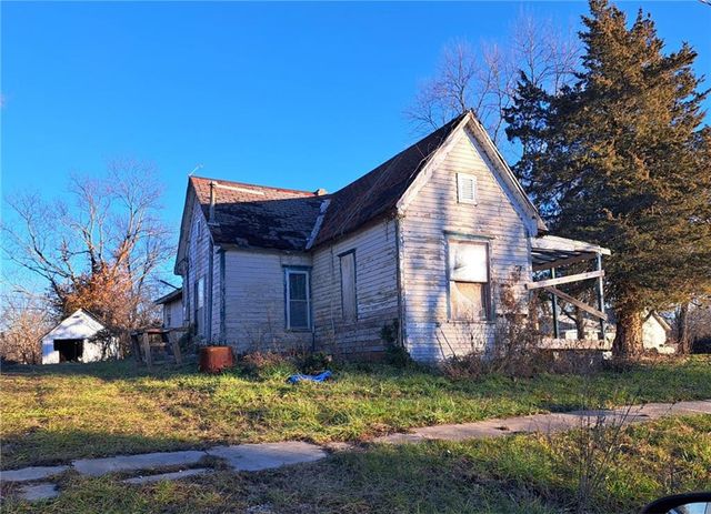 312 N Main Street, Blairstown, MO 64726