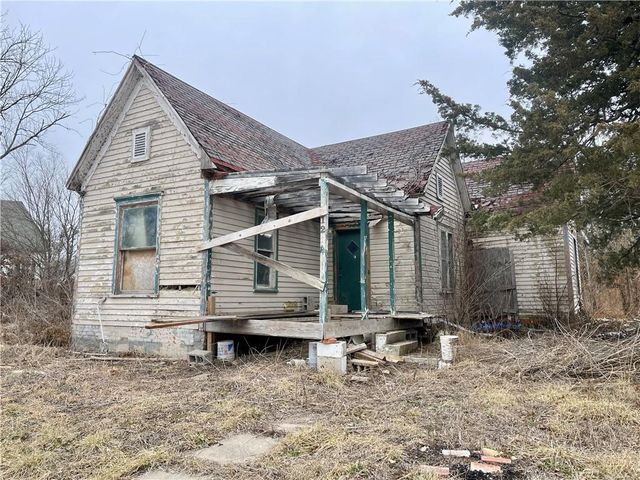 312 N Main Street, Blairstown, MO 64726