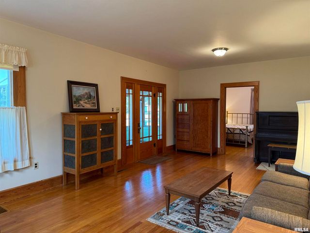 2347 Business Hwy 13 Highway, Murphysboro, IL 62966