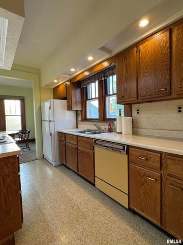 2347 Business Hwy 13 Highway, Murphysboro, IL 62966