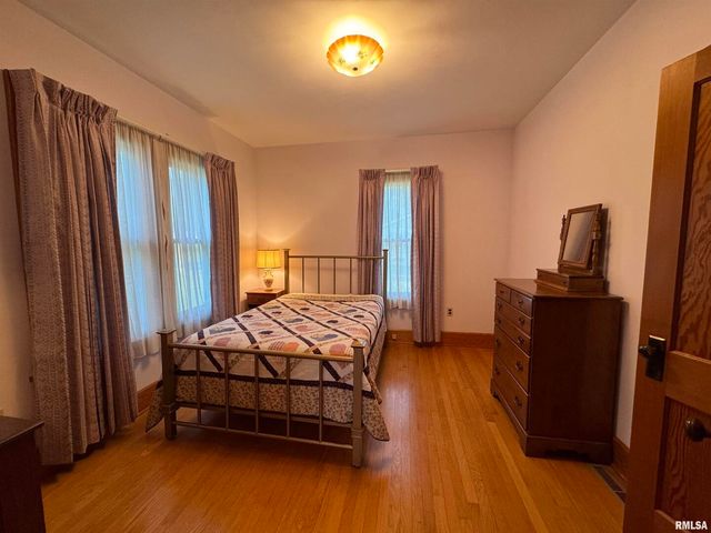 2347 Business Hwy 13 Highway, Murphysboro, IL 62966