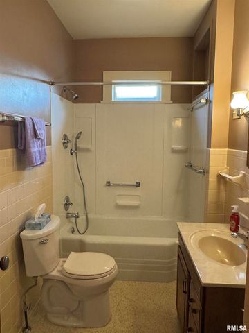 2347 Business Hwy 13 Highway, Murphysboro, IL 62966