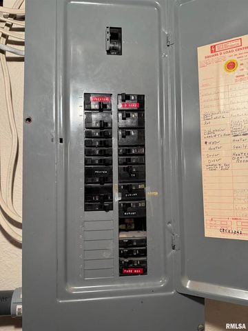 2347 Business Hwy 13 Highway, Murphysboro, IL 62966