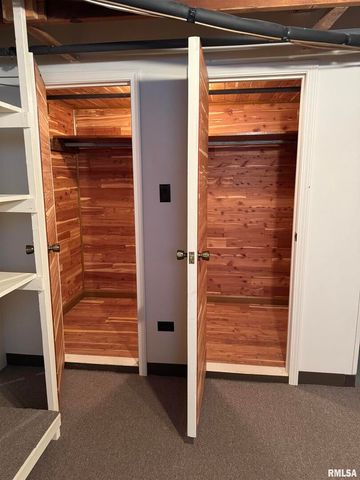 2347 Business Hwy 13 Highway, Murphysboro, IL 62966