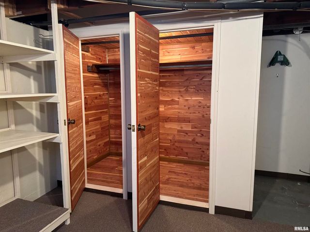 2347 Business Hwy 13 Highway, Murphysboro, IL 62966