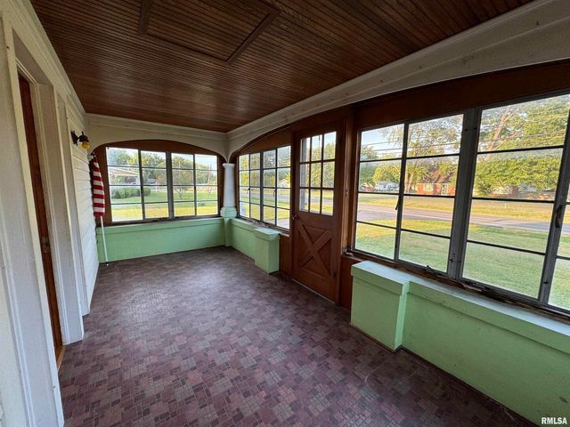 2347 Business Hwy 13 Highway, Murphysboro, IL 62966