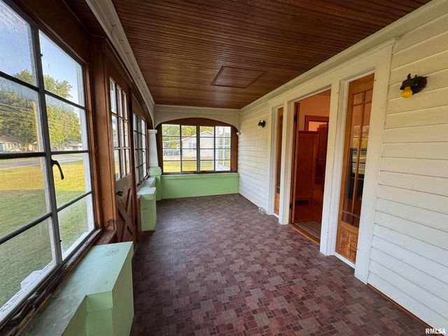 2347 Business Hwy 13 Highway, Murphysboro, IL 62966