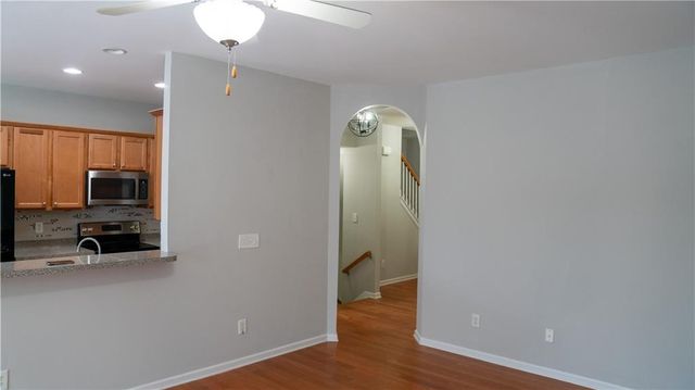 2476 Suwanee Pointe Drive, Lawrenceville, GA 30043