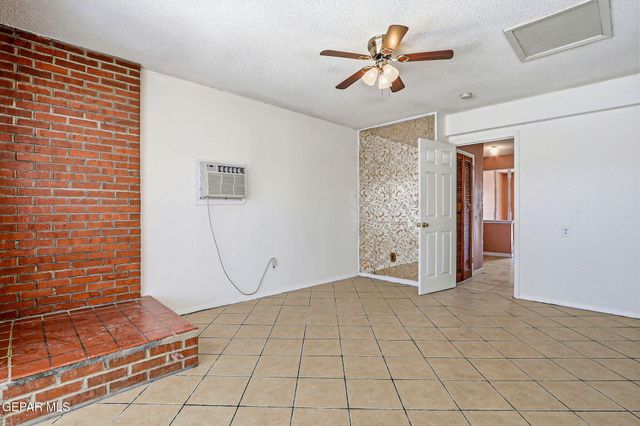 9101 CUERNAVACA Drive, El Paso, TX 79907