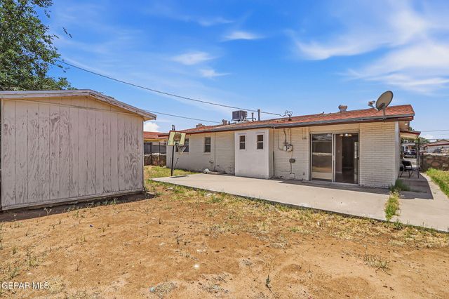 9101 CUERNAVACA Drive, El Paso, TX 79907