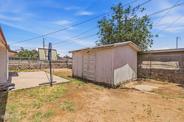 9101 CUERNAVACA Drive, El Paso, TX 79907