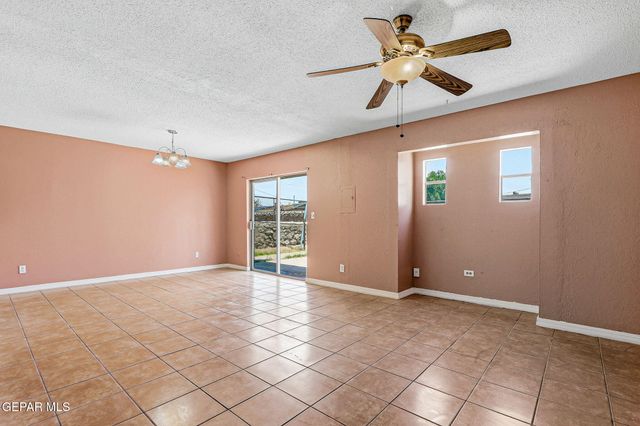 9101 CUERNAVACA Drive, El Paso, TX 79907