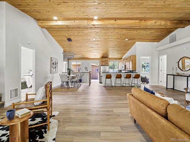 10240 W 16th Avenue, Lakewood, CO 80215