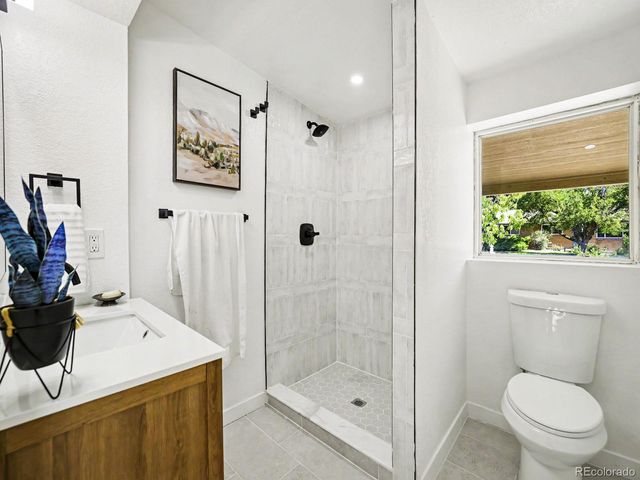 10240 W 16th Avenue, Lakewood, CO 80215