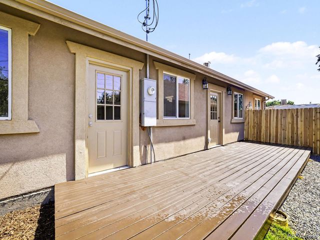 10240 W 16th Avenue, Lakewood, CO 80215