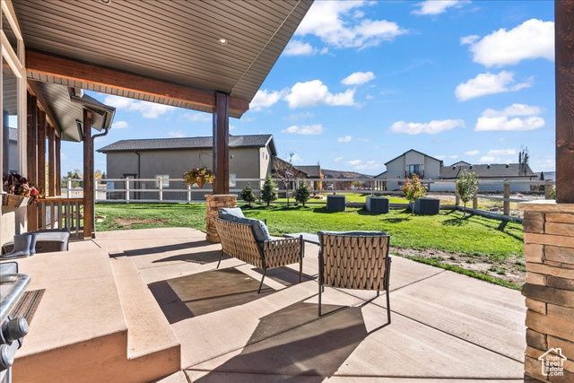 823 W SUMMIT HAVEN CIR, Francis, UT 84036