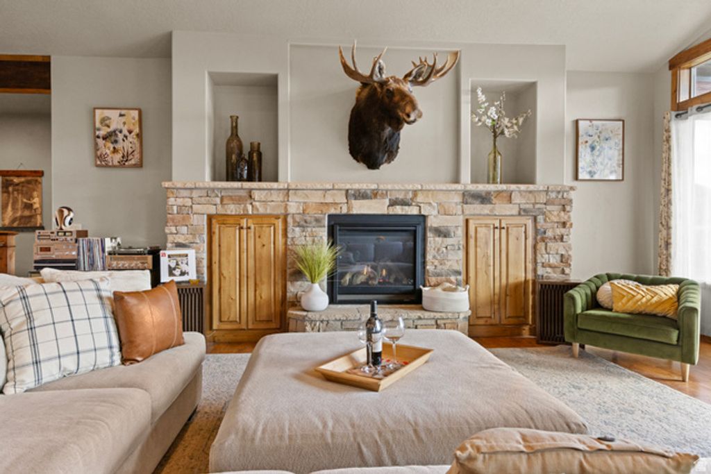 Image 3 of property listing at 823 W SUMMIT HAVEN CIR, Francis, UT 84036