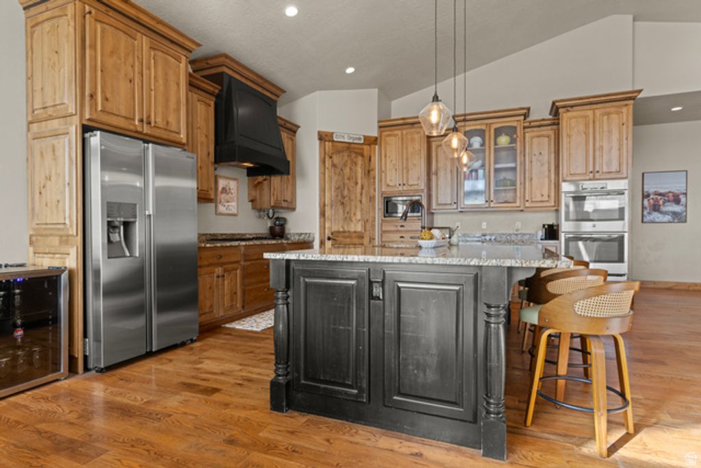 Image 25 of property listing at 823 W SUMMIT HAVEN CIR, Francis, UT 84036