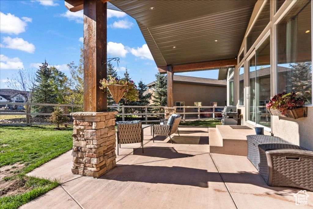 Image 34 of property listing at 823 W SUMMIT HAVEN CIR, Francis, UT 84036