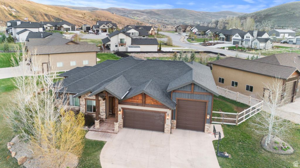 Image 67 of property listing at 823 W SUMMIT HAVEN CIR, Francis, UT 84036