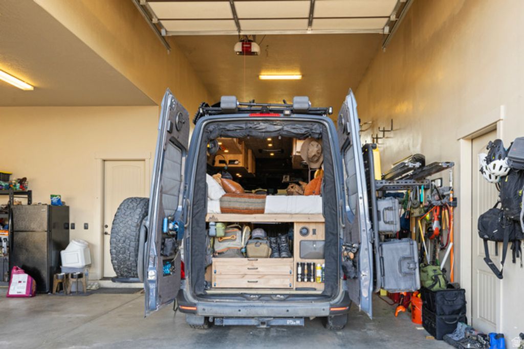 Image 8 of property listing at 823 W SUMMIT HAVEN CIR, Francis, UT 84036