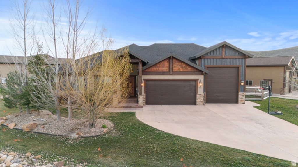 Image 78 of property listing at 823 W SUMMIT HAVEN CIR, Francis, UT 84036