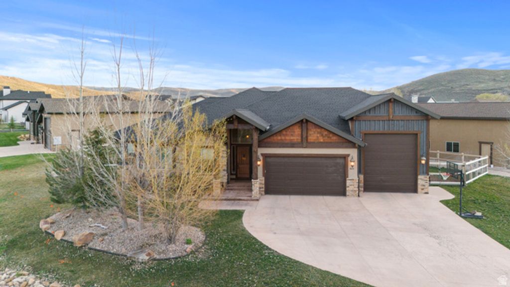 Image 82 of property listing at 823 W SUMMIT HAVEN CIR, Francis, UT 84036