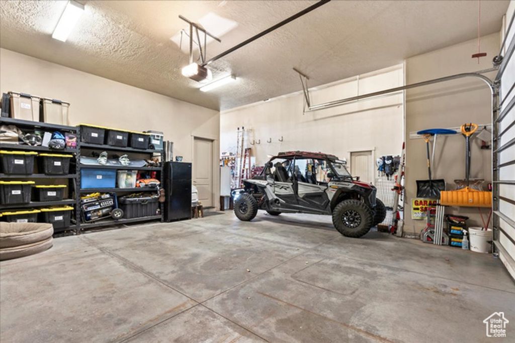 Image 10 of property listing at 823 W SUMMIT HAVEN CIR, Francis, UT 84036