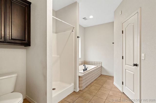 3508 Carriage Point Drive, Durant, OK 74701