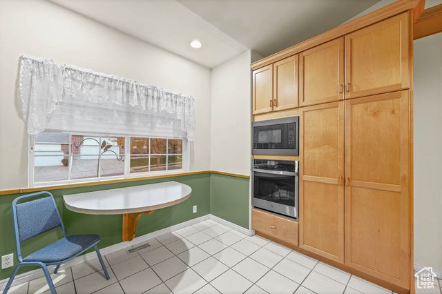 558 S OAK LN, Tooele, UT 84074