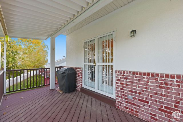 558 S OAK LN, Tooele, UT 84074