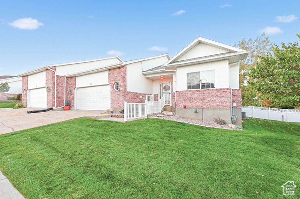 558 S OAK LN, Tooele, UT 84074