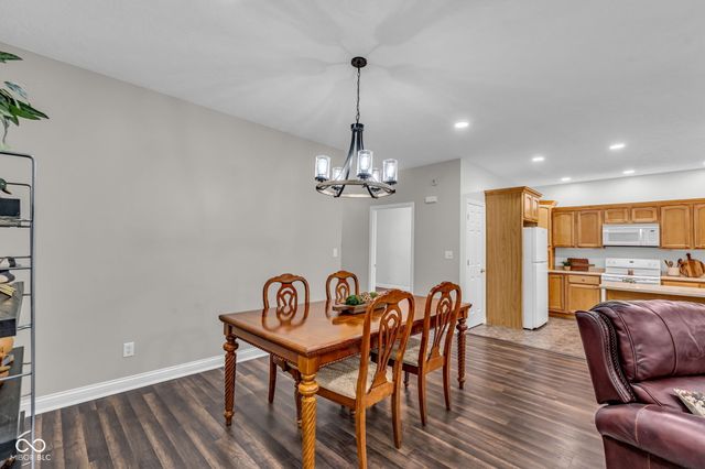 478 Glenview Drive, Greencastle, IN 46135