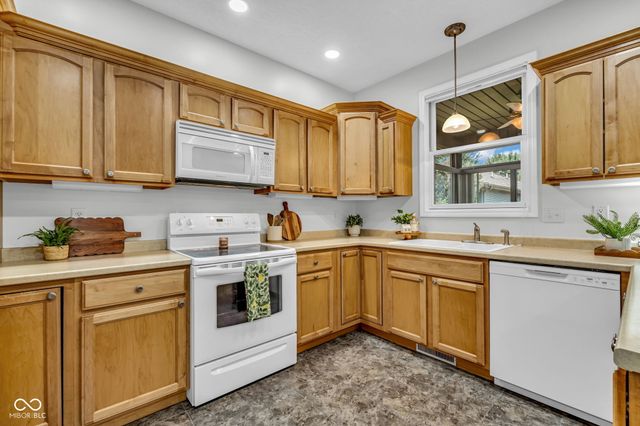 478 Glenview Drive, Greencastle, IN 46135